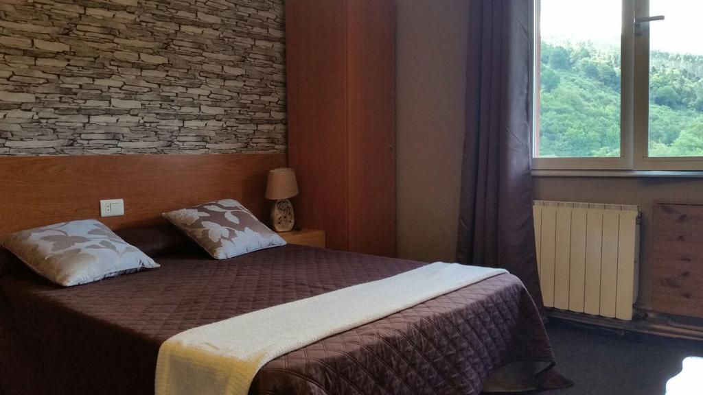 Pension Bide-Ondo Аморебиета-Етхано Екстериор снимка